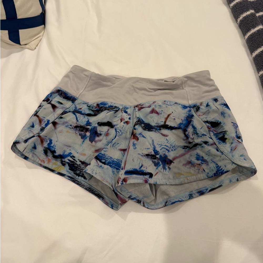 Lululemon Women's Patterned Shorts
